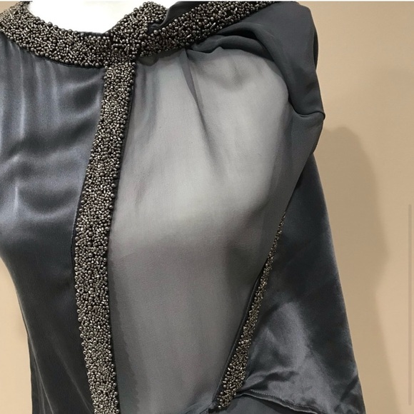 Massimo Dutti 100% silk grey blouse with back sheer, size 8 - Picture 2 of 6